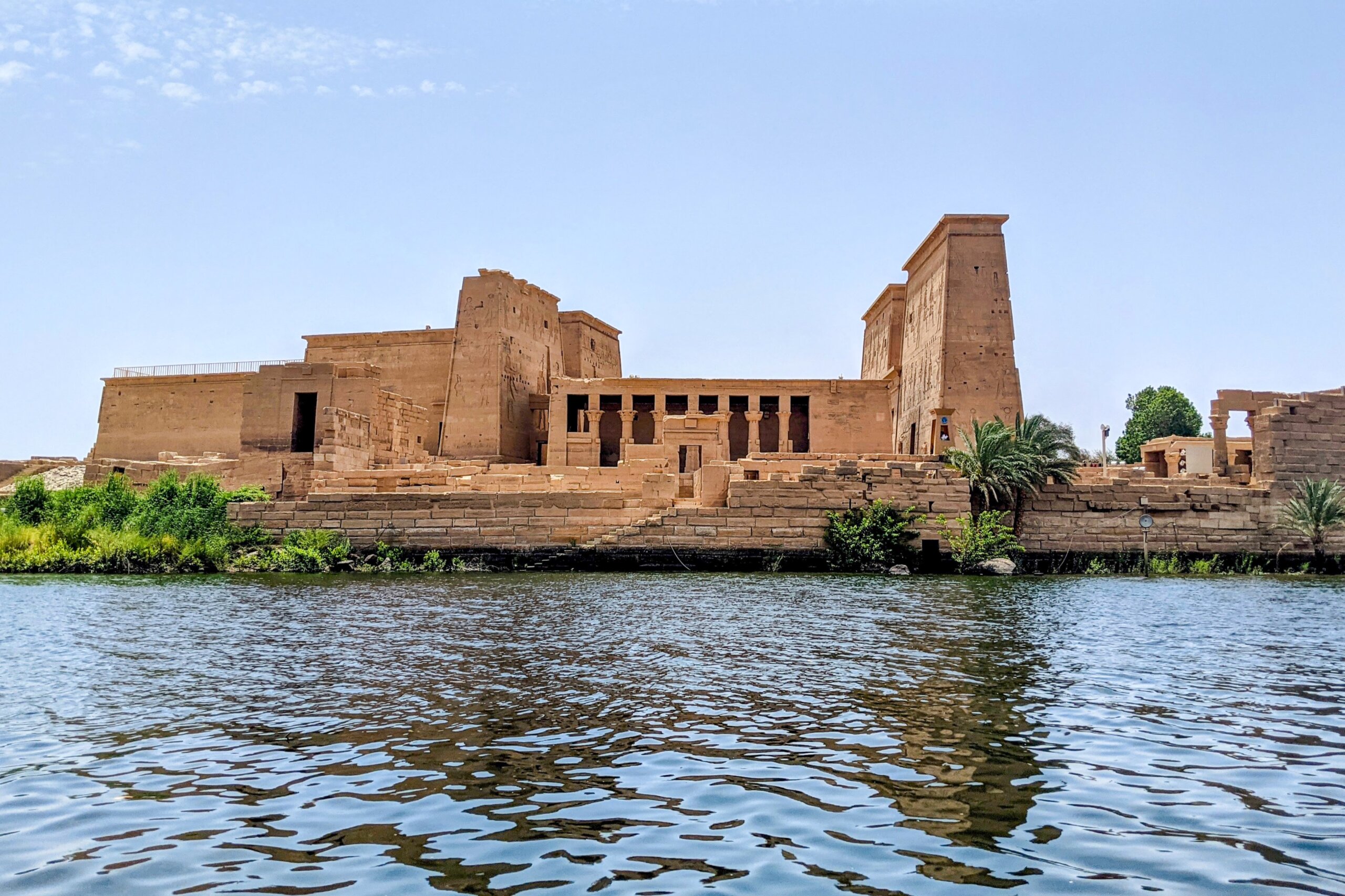 philae-temple-nile-river-aswan-egypt