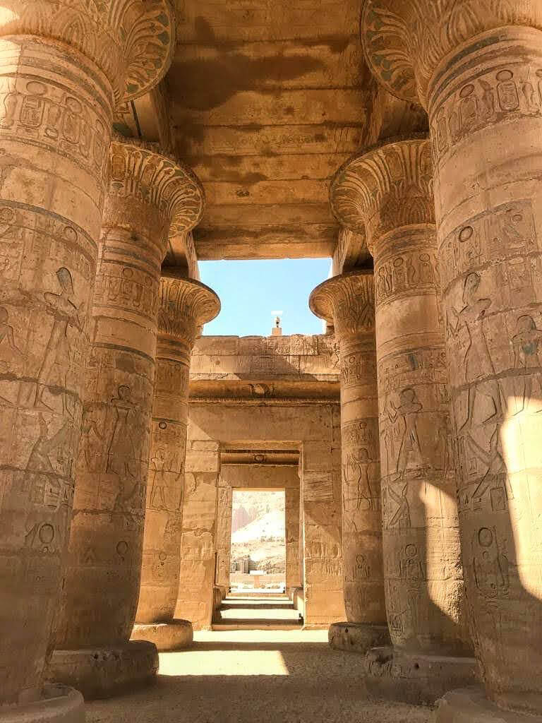 ramesseum-temple-hypostyle-hall-luxor-west-bank-egypt