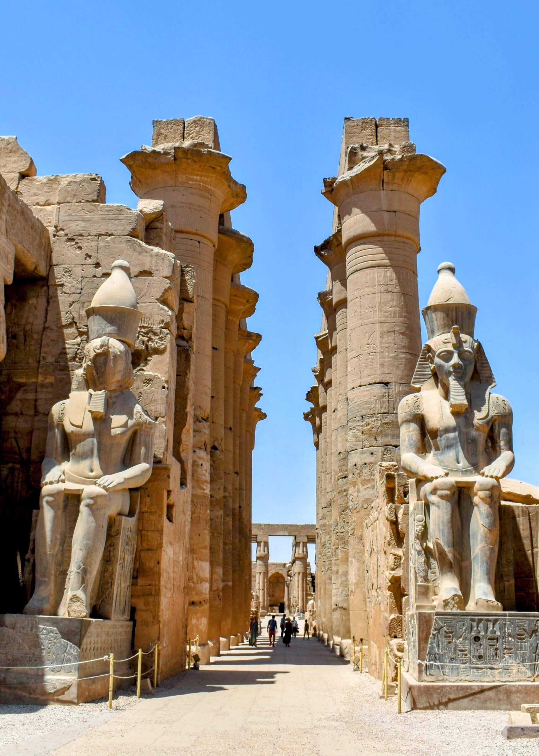 statues-inside-luxor-temple-egypt